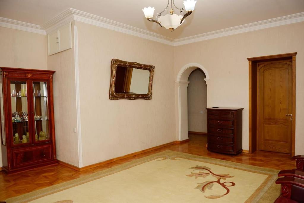 Your Cozy Place Тбилиси Экстерьер фото