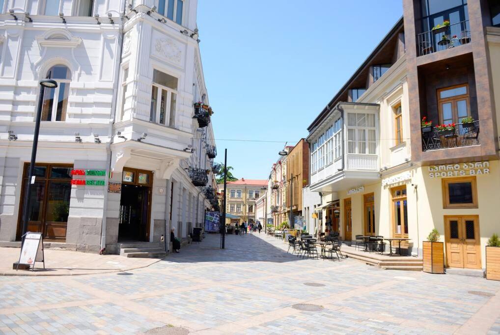 Your Cozy Place Тбилиси Экстерьер фото